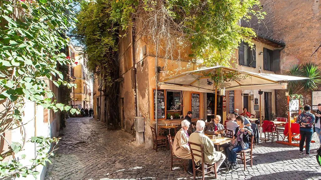 Rental In Rome - Scala Suite Apartment
